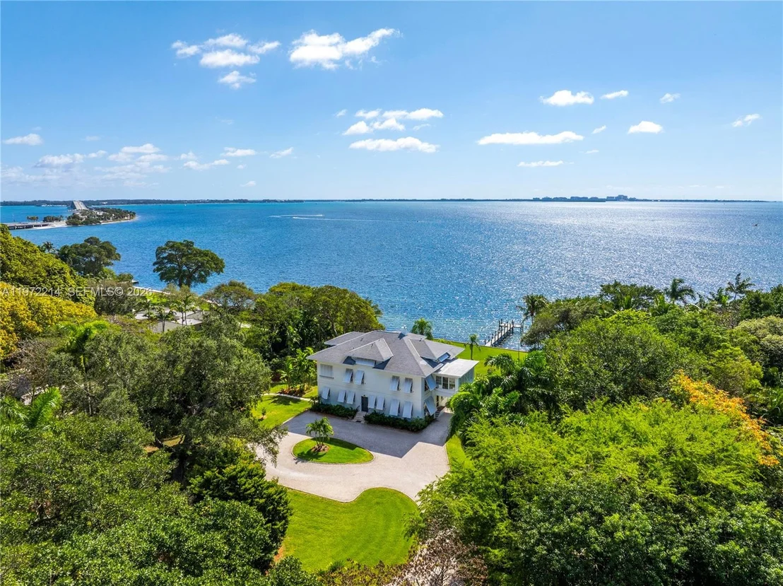 Photo of 3149 Brickell Ave