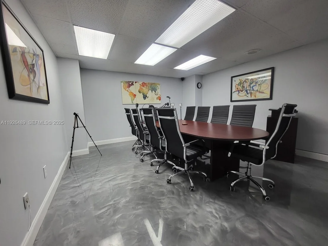 Photo of Unit CU206 at 13499 Biscayne Blvd