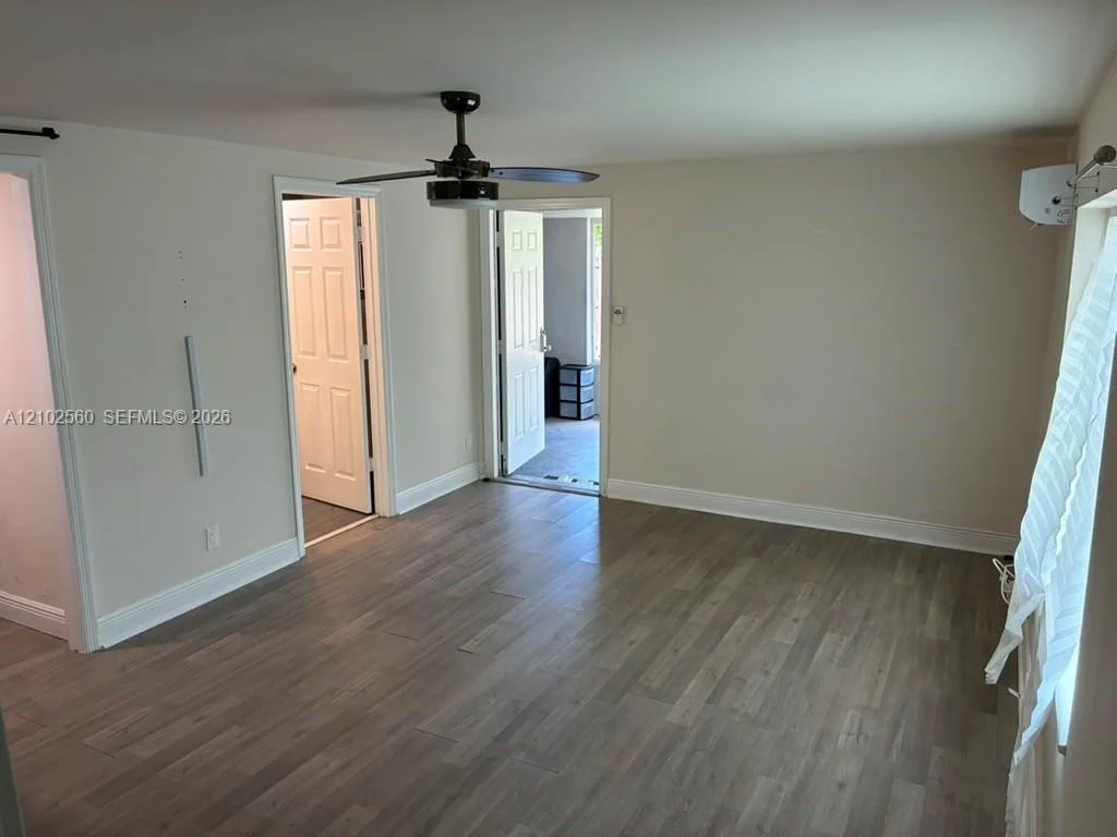 Photo of 3700 NE 13th Ter