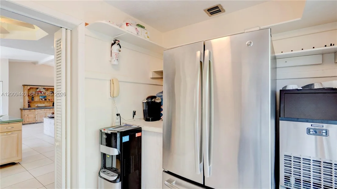 Photo of 1101 Mastic Street