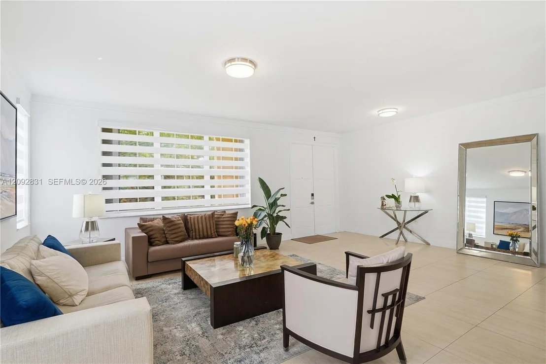 Photo of 1612 Blue Jay Cir