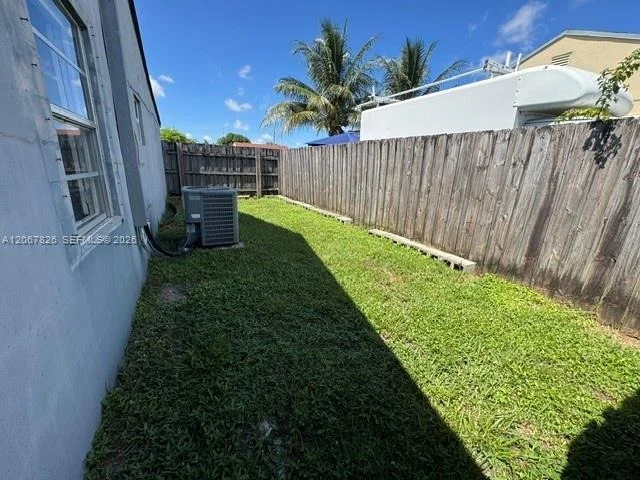 Photo of 740 SE 4th Pl