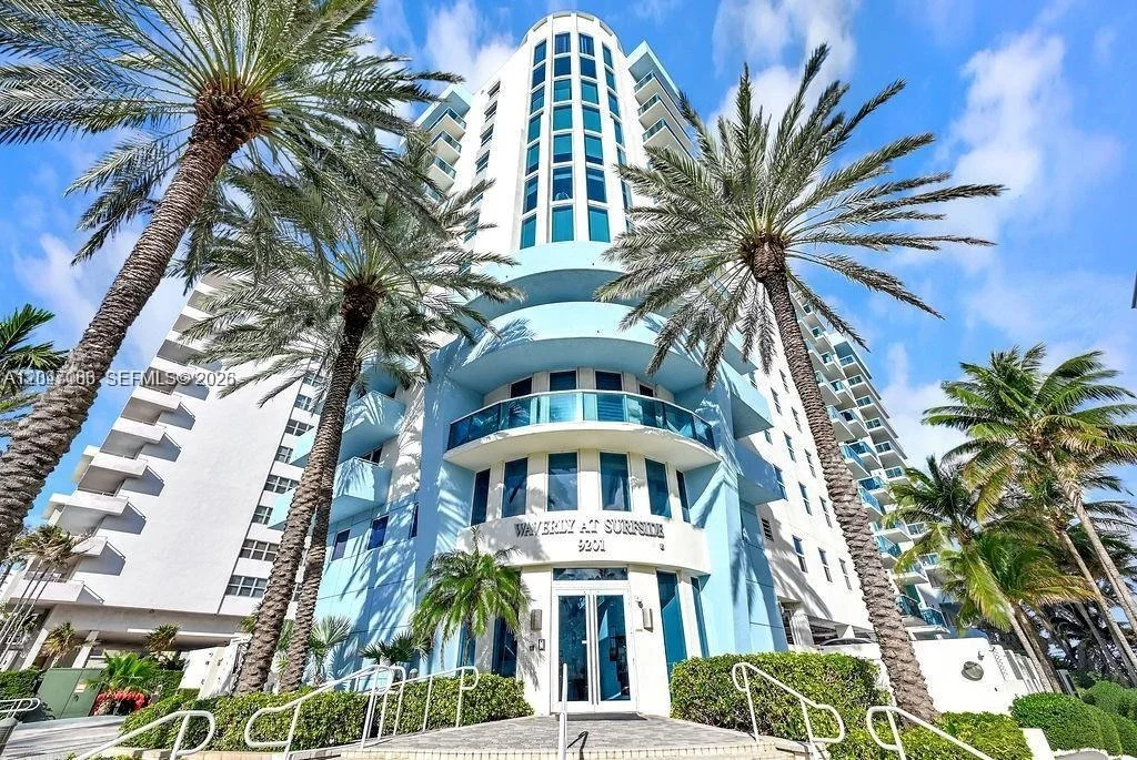 Photo of Unit 521 at 9201 Collins Ave