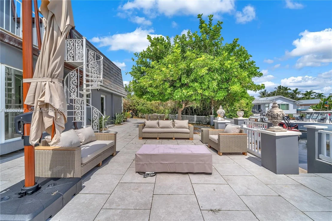 Photo of 4440 NE 23rd Ave