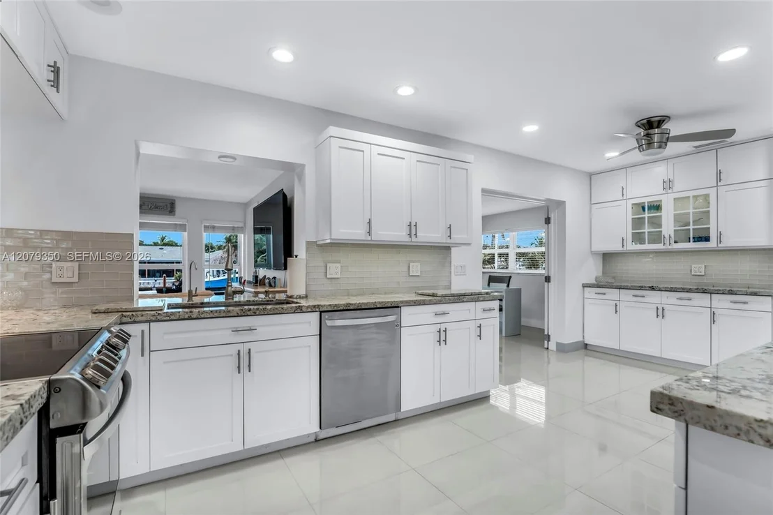 Photo of 1440 SE 14th Dr