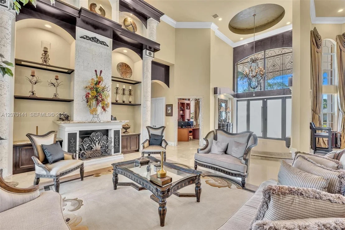 Photo of 3828 Pine Lake Dr