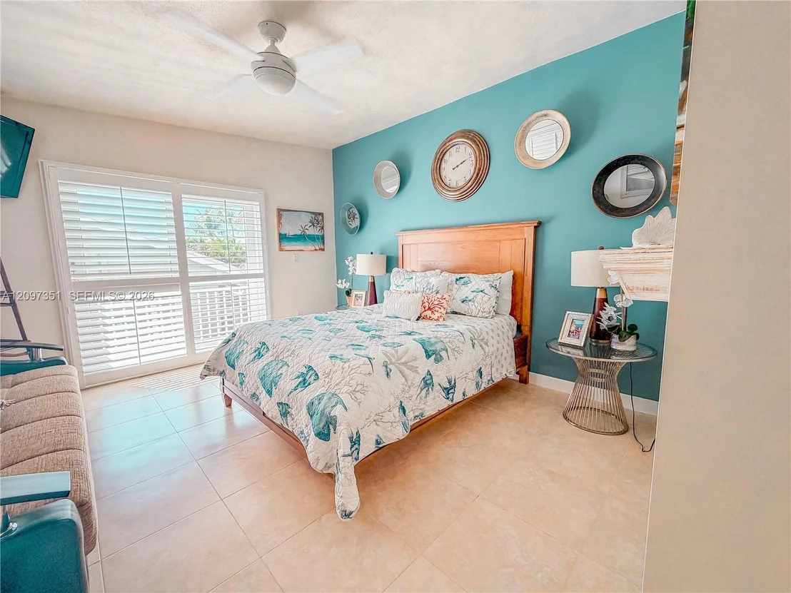 Photo of 149 Harbor Dr