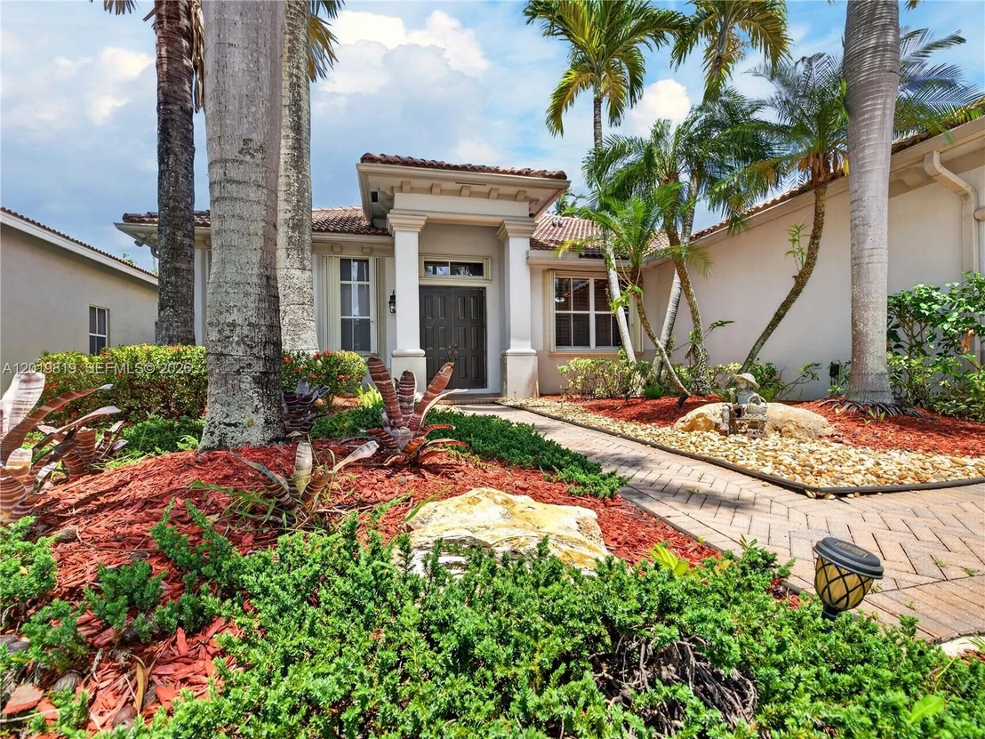 Photo of 2288 Quail Roost Dr