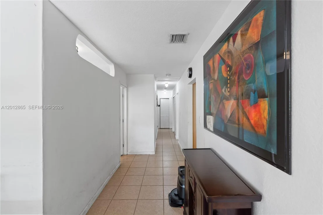 Photo of 5300 NW 30th Pl