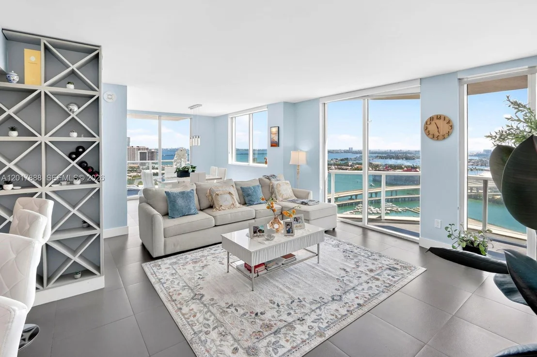 Photo of Unit 3602 at 244 Biscayne Blvd