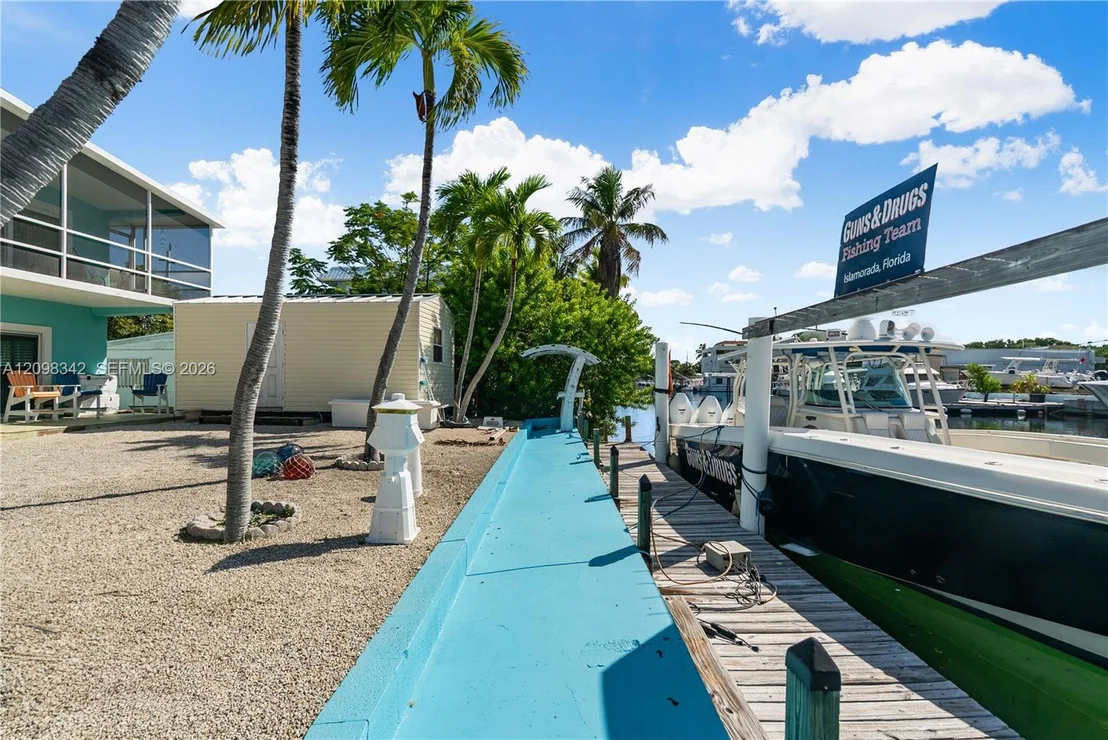 Photo of 161 Palermo Dr