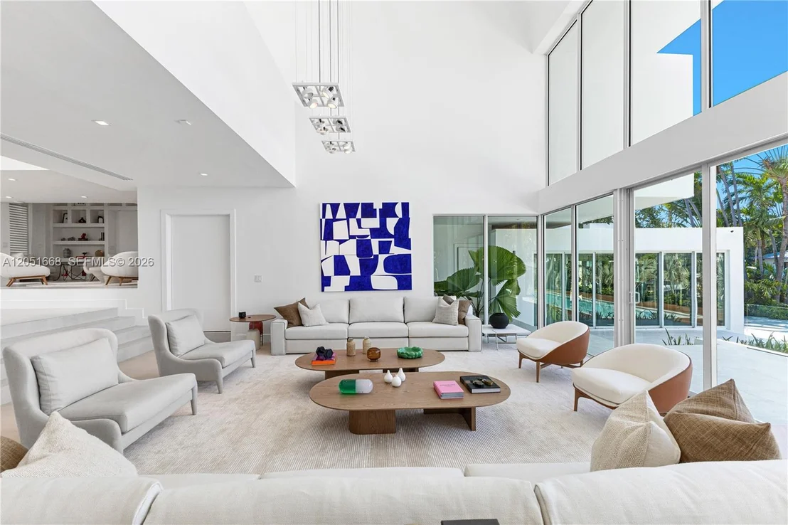 Photo of 161 Cape Florida Drive