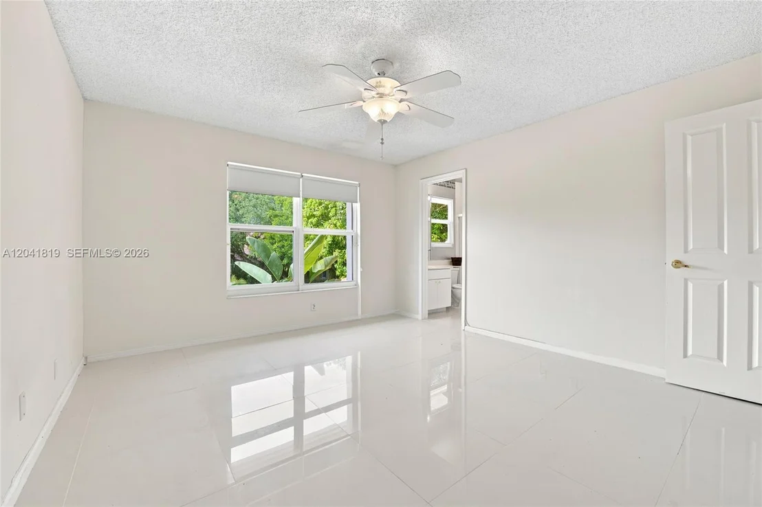 Photo of 12388 Classic Dr
