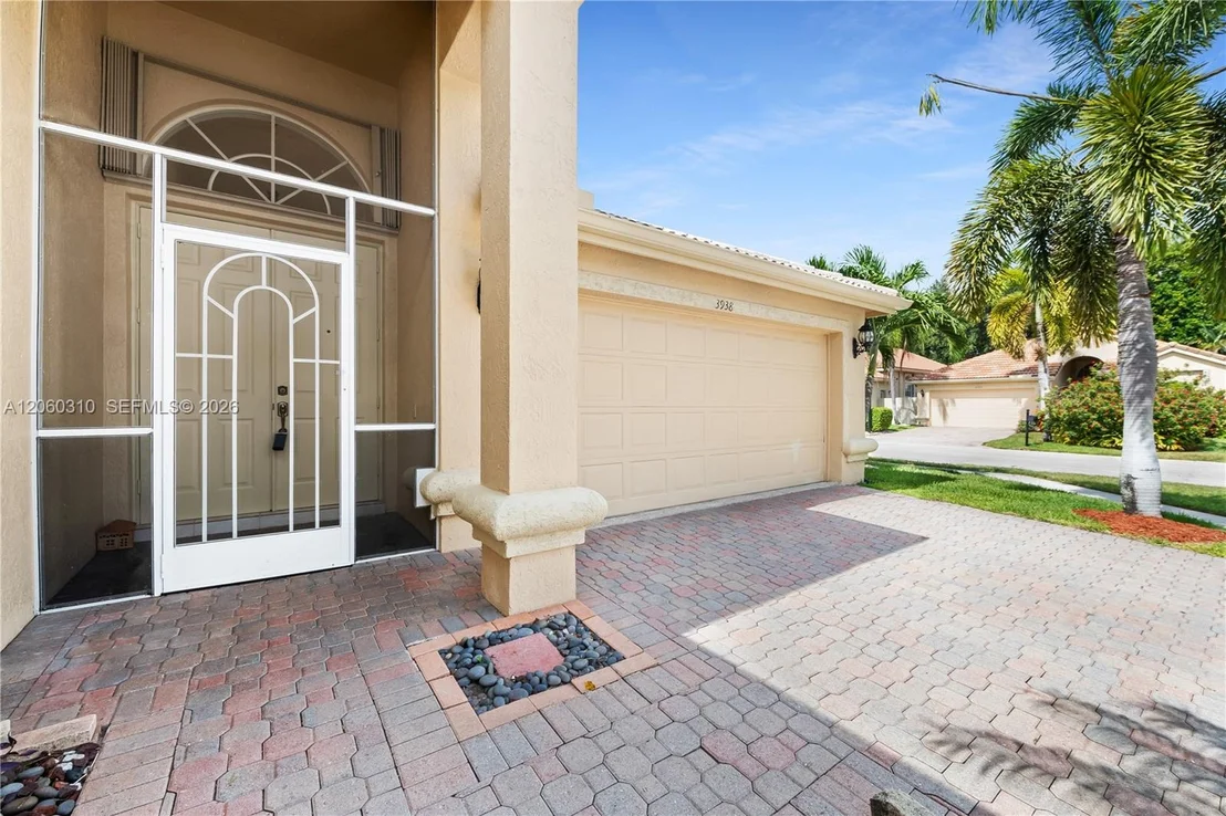 Photo of 3938 Palladium Shore Dr
