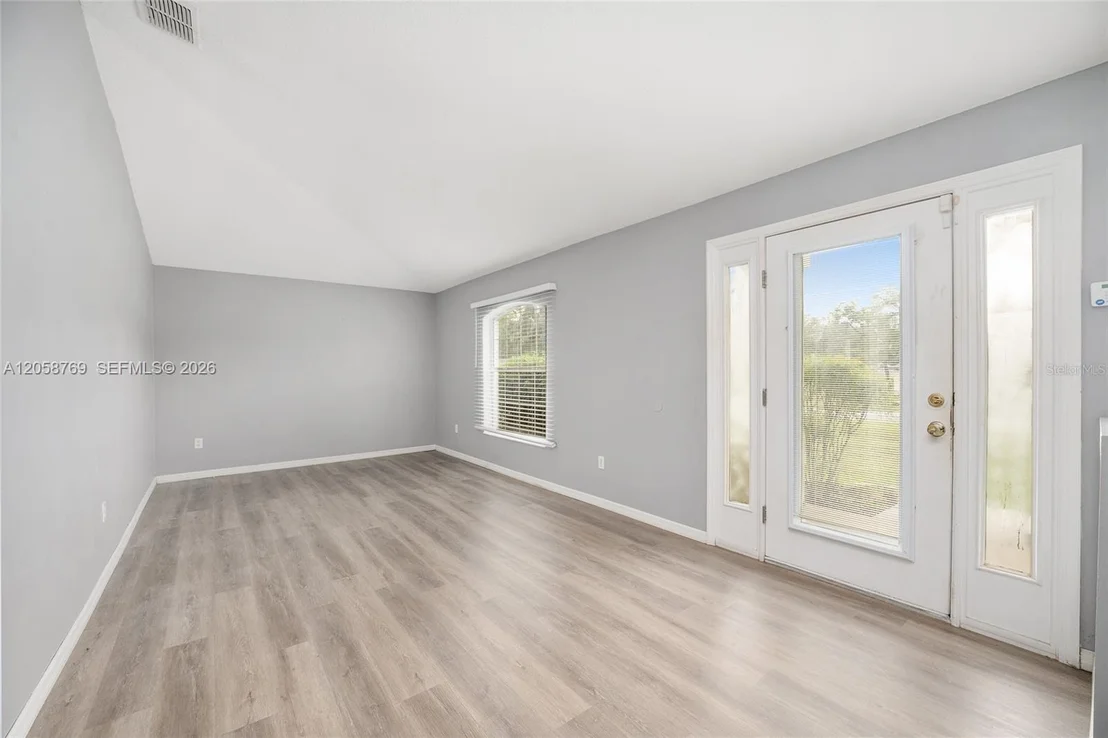 Photo of 20 PINE COURT LOOP