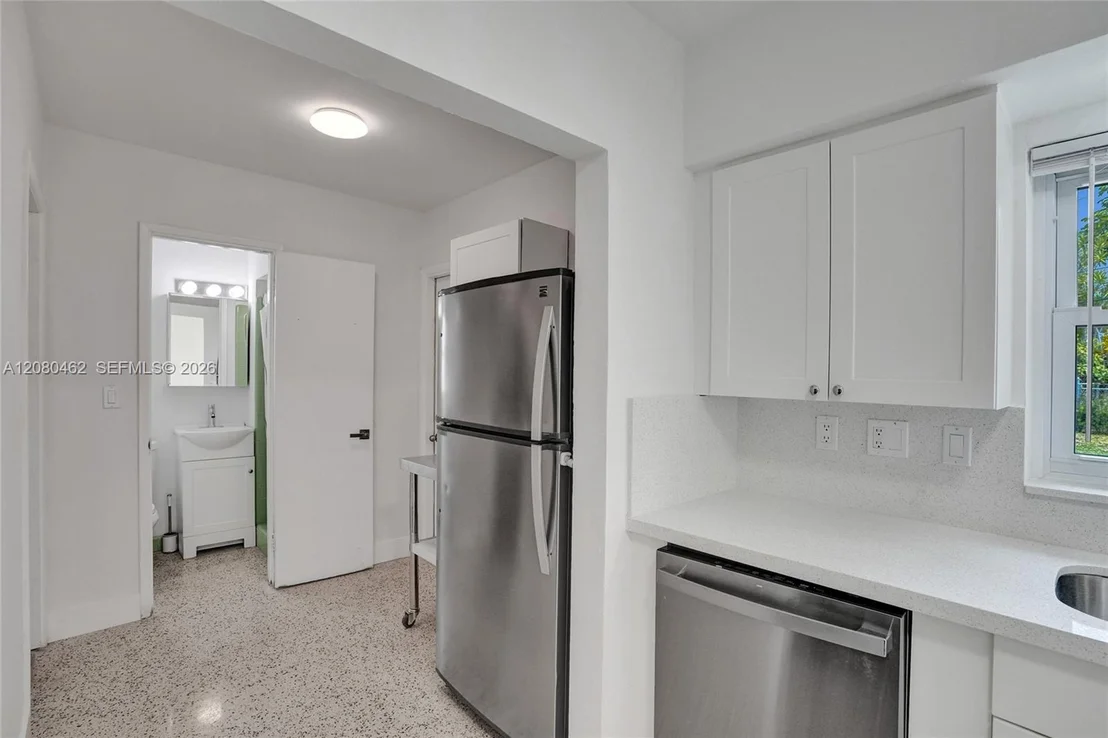 Photo of 2125 Alamanda Dr