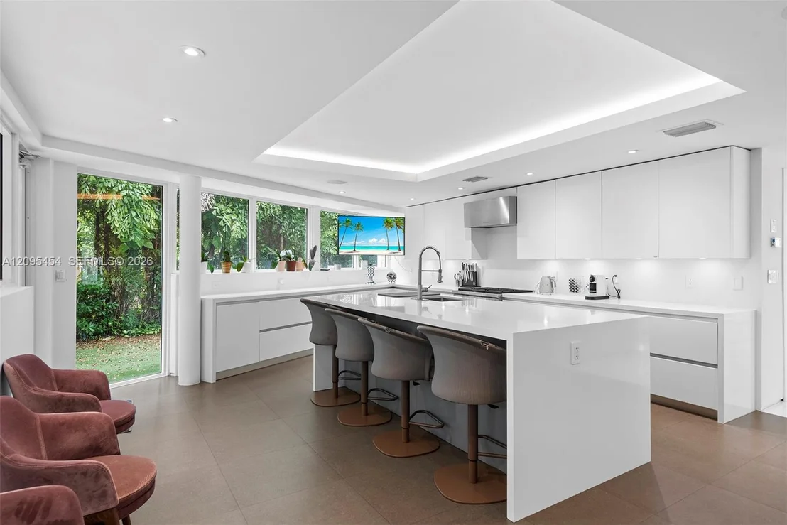 Photo of 480 Ocean Blvd