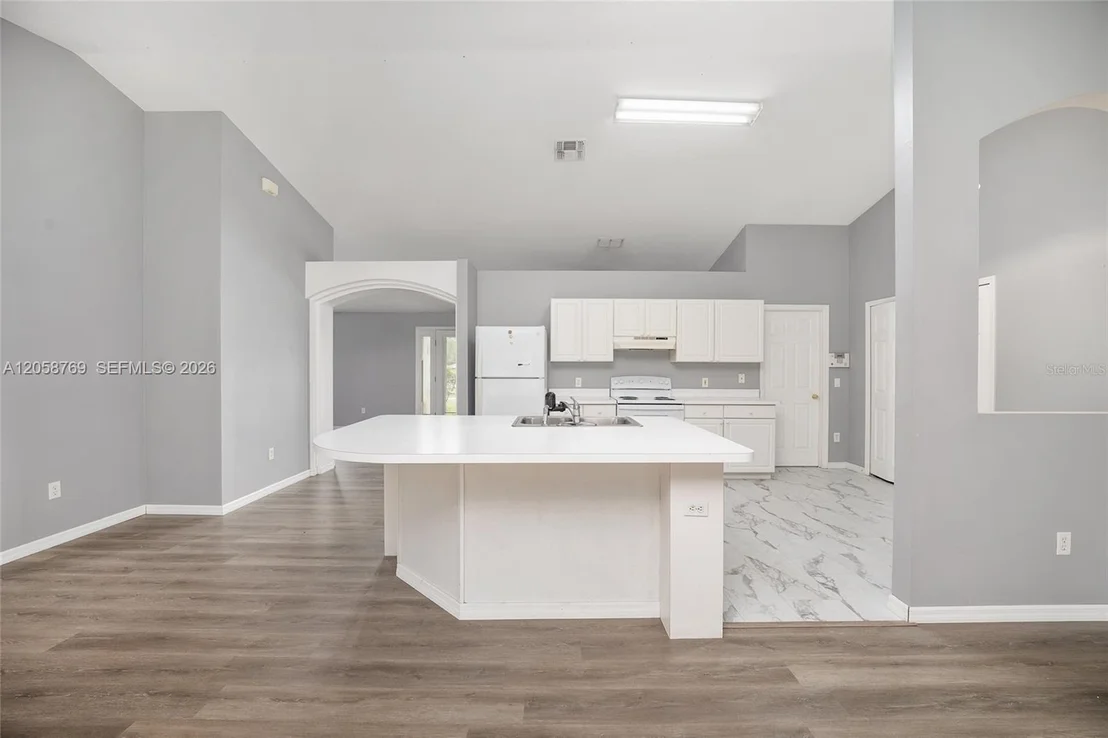 Photo of 20 PINE COURT LOOP