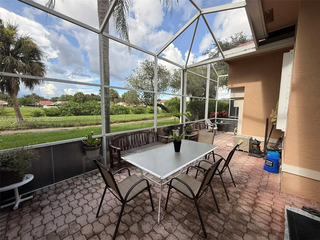Photo of 7705 Highlands Cir