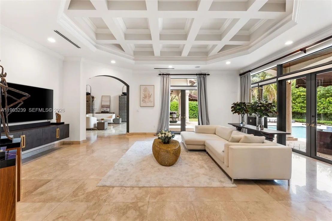 Photo of 11111 Killian Park Rd