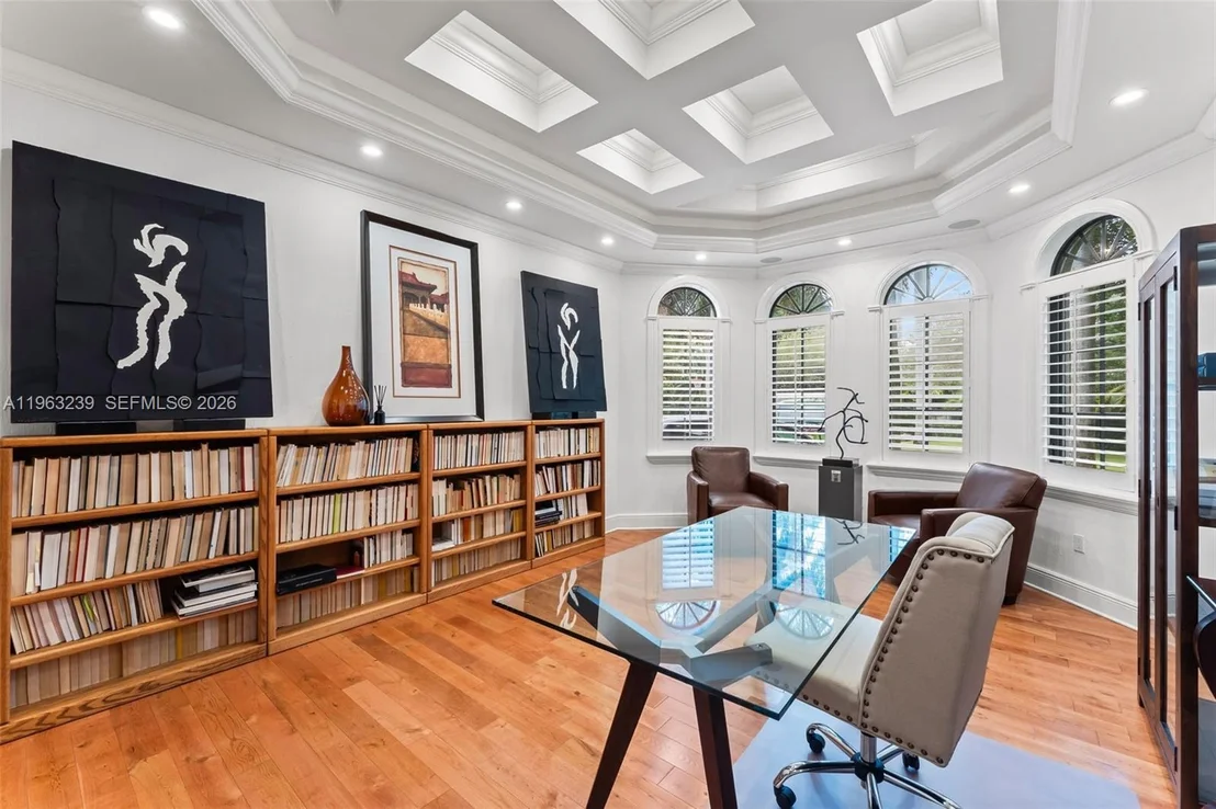 Photo of 11111 Killian Park Rd