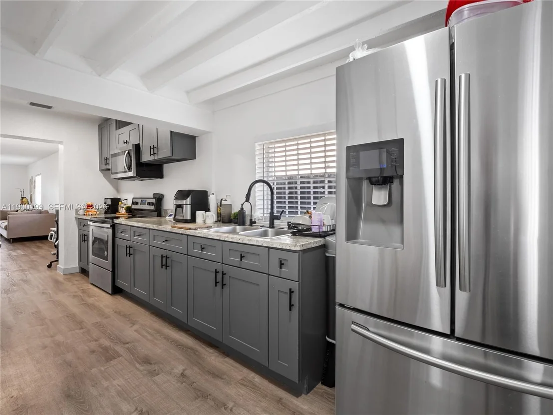 Photo of 8401 NW 24th Pl