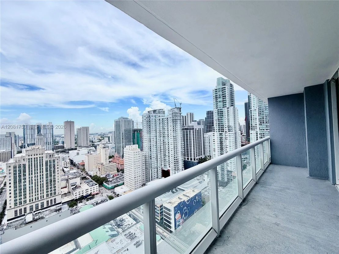 Photo of Unit 3211 at 50 Biscayne Blvd