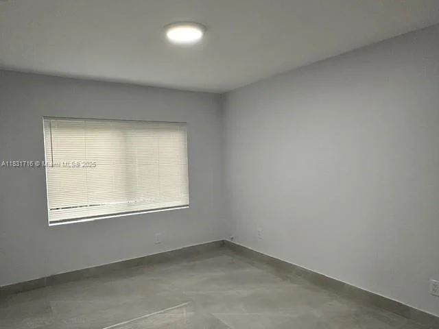 Photo of 42 SE 10th Ter
