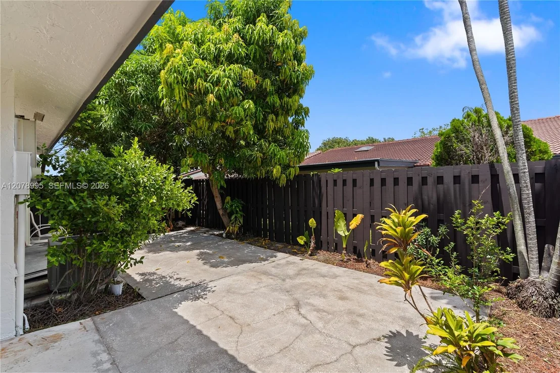 Photo of 6633 NW 176th Ter
