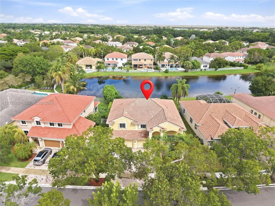 Photo of 1612 Blue Jay Cir