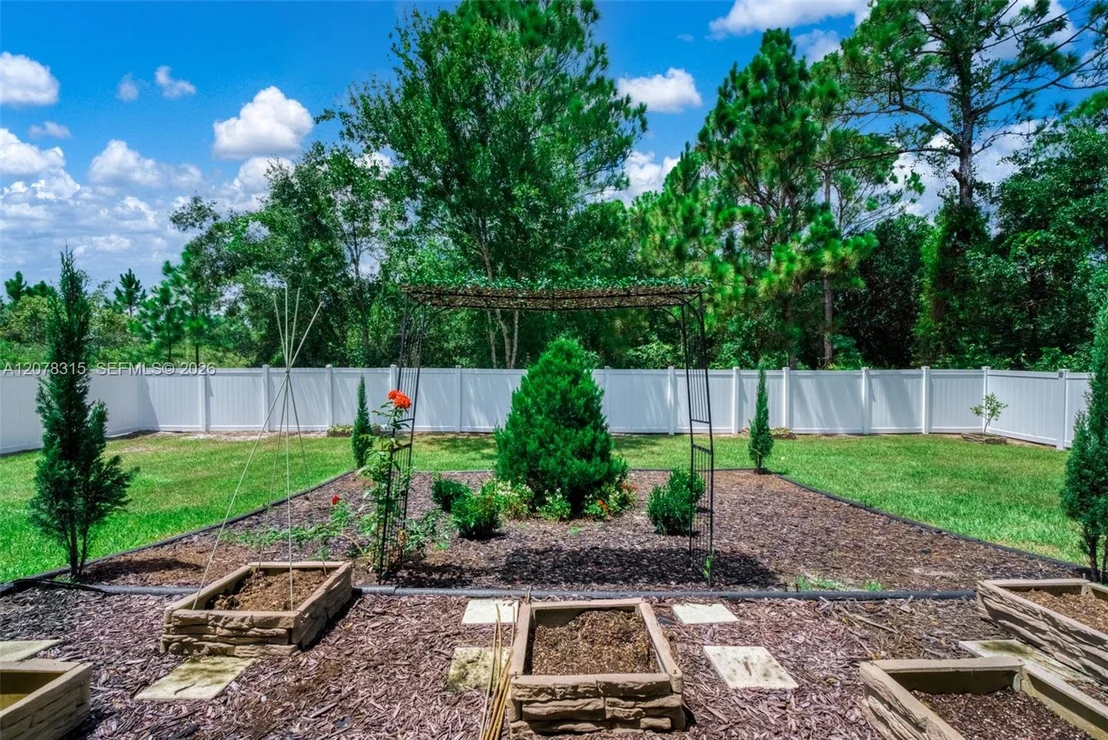 Photo of 4225 Cortez BLvd.