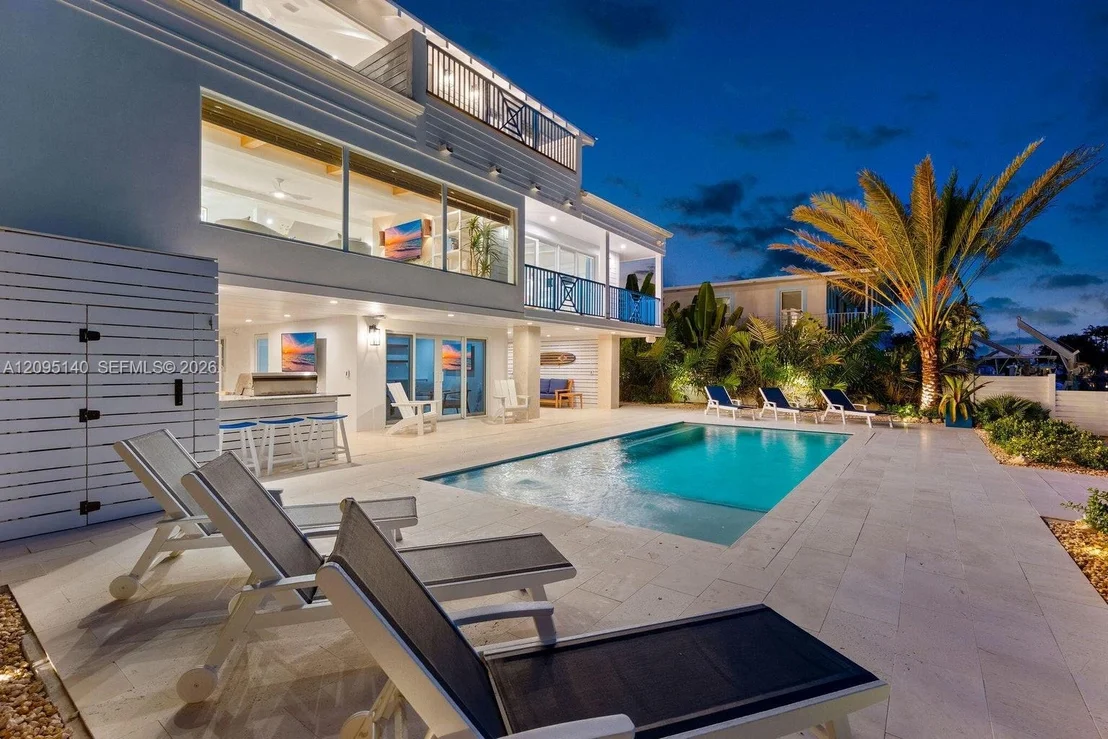 Photo of 115 Villa Bella