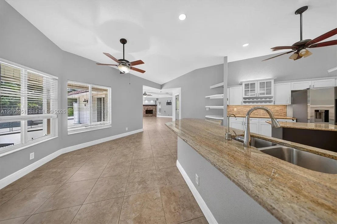Photo of 1215 Stallion Dr