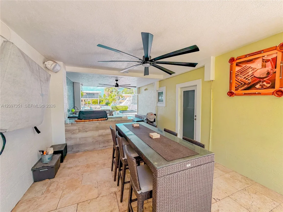 Photo of 149 Harbor Dr