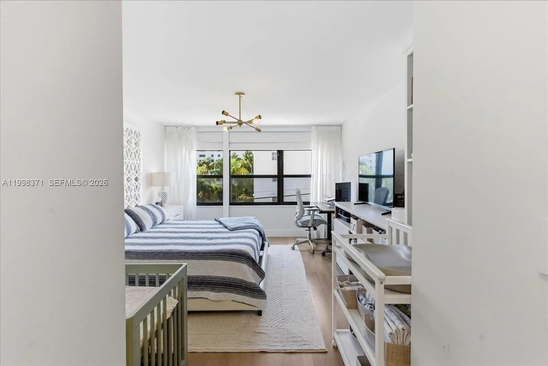Photo of Unit 3H at 550 Ocean Drive