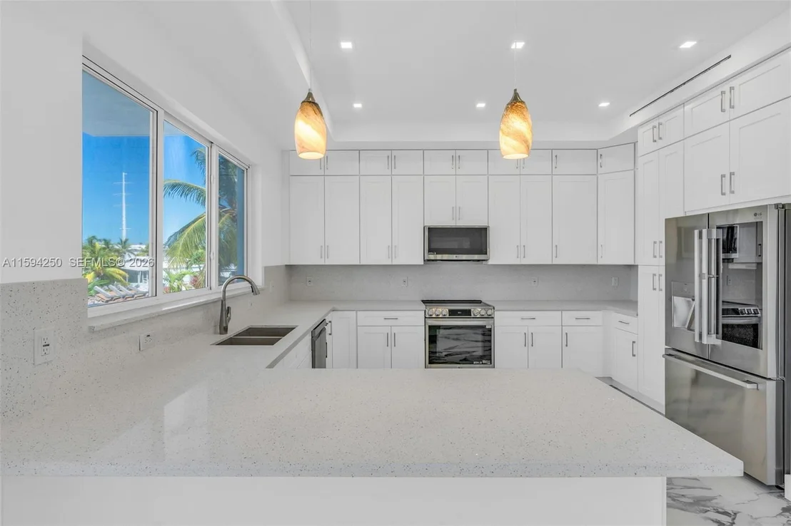 Photo of 84 Coral Way