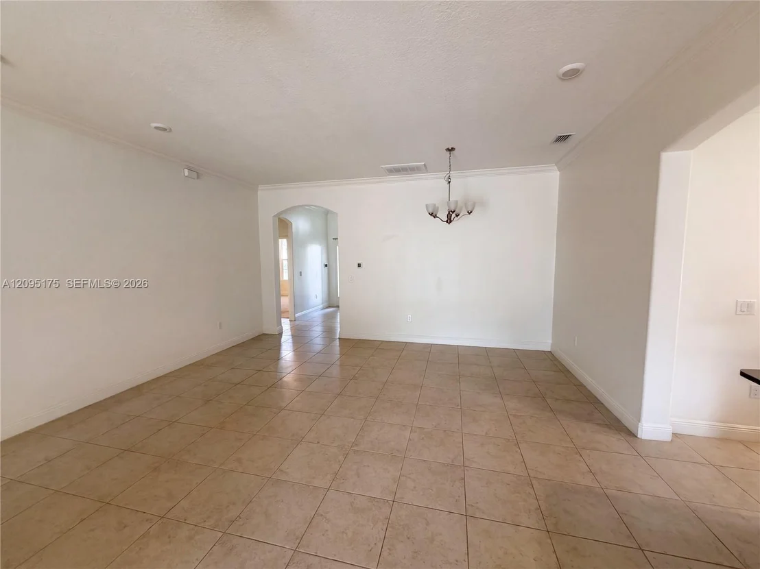 Photo of 6435 Monserrat Dr