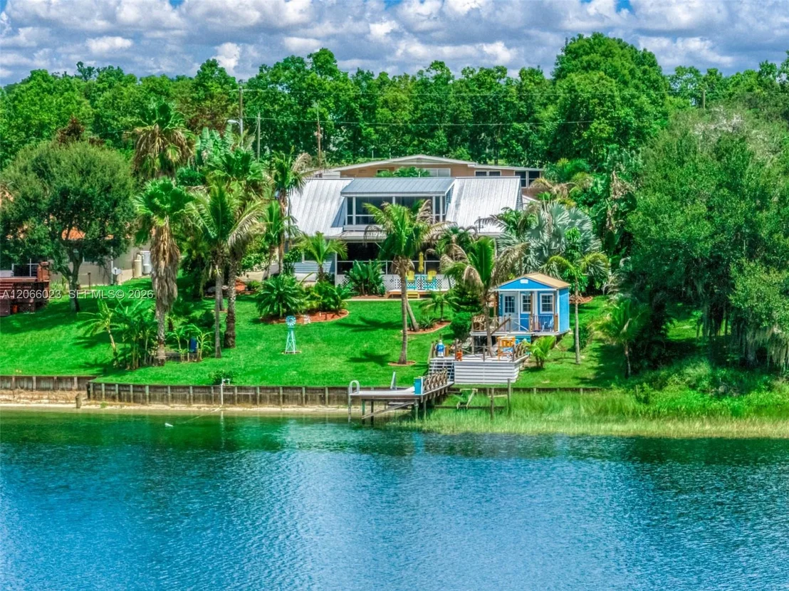 Photo of 137 McCoy Dr
