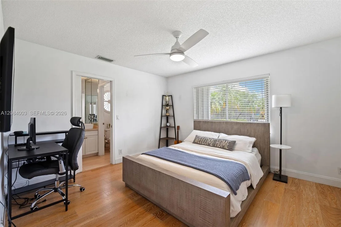 Photo of 3249 Muirfield