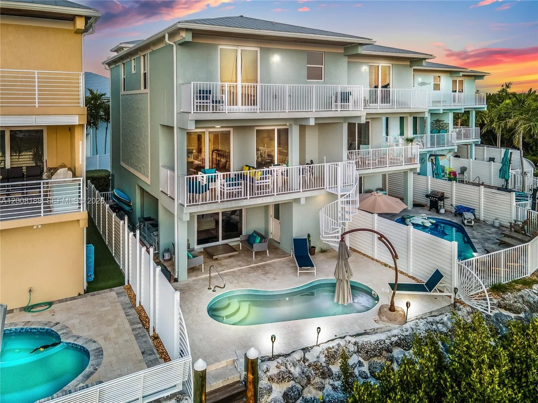 Photo of 443 Sombrero Beach Rd