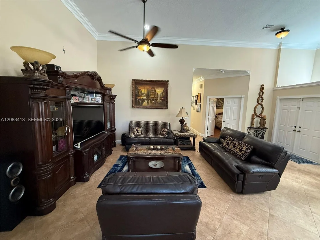 Photo of 7705 Highlands Cir