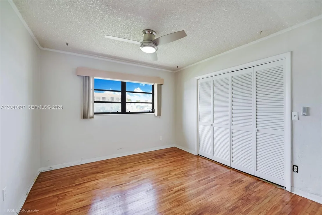 Photo of 1321 W 2nd Ave