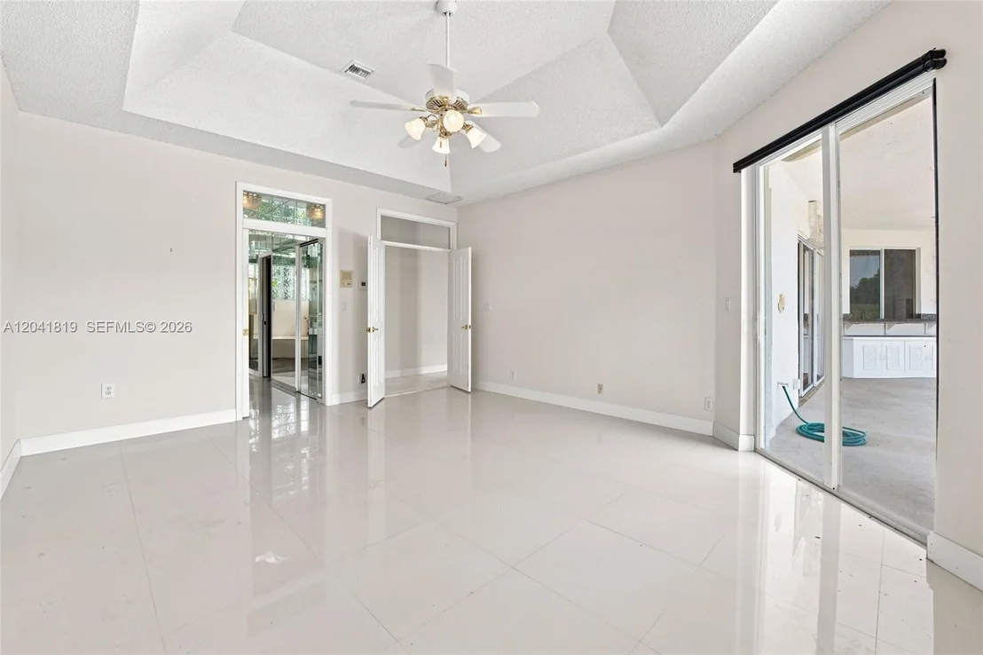 Photo of 12388 Classic Dr