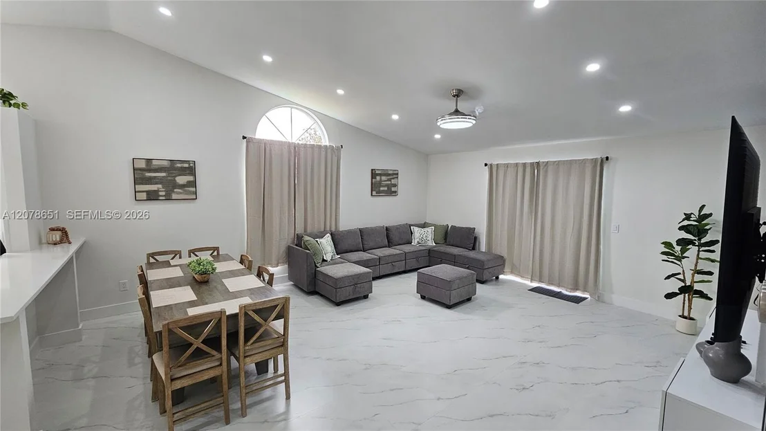Photo of 3177 Bear Path