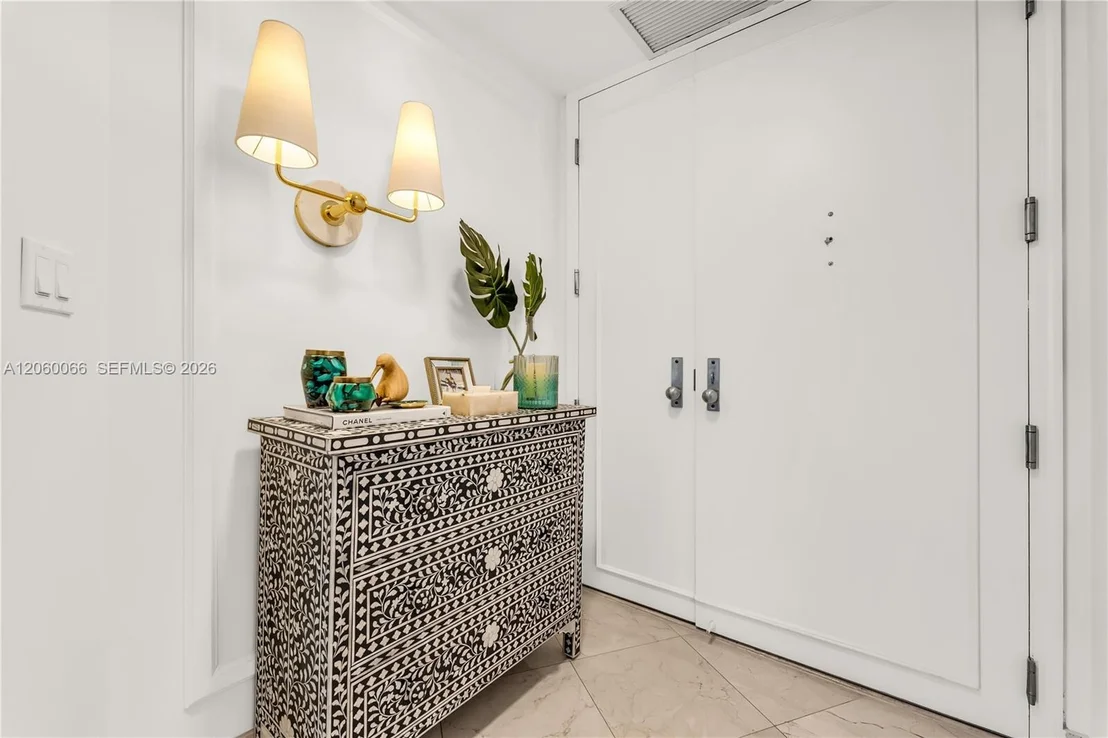 Photo of Unit 1102 at 848 Brickell Key Dr