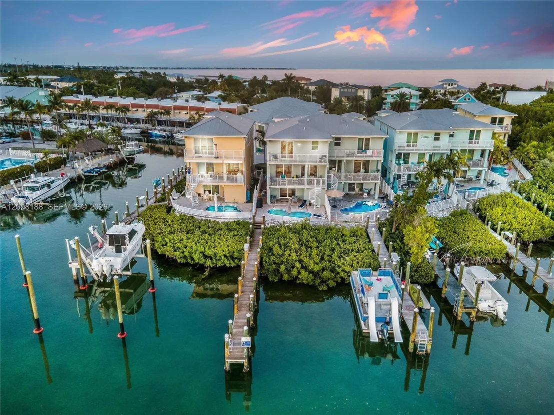 Photo of 443 Sombrero Beach Rd