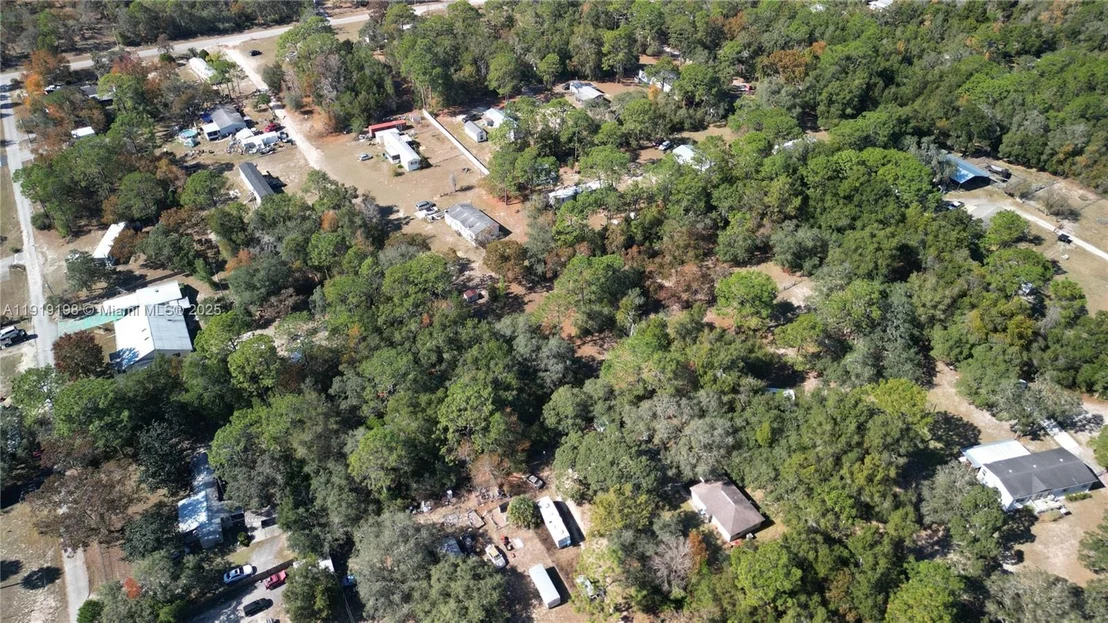 Photo of 1163 E CANVAS LN