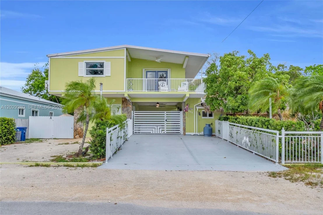 Photo of 443 4TH Rd