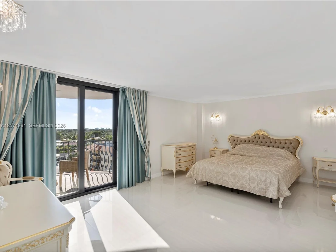 Photo of Unit 704 at 8877 Collins Ave