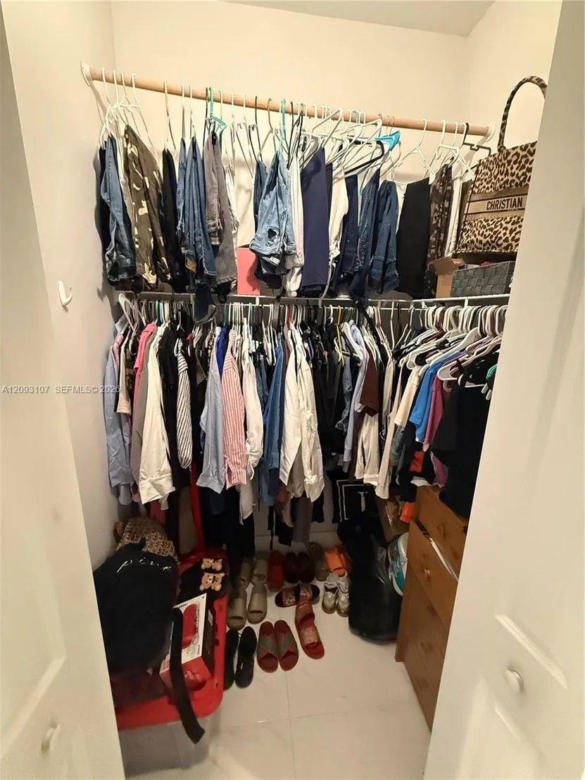Photo of 2772 38th Ave Se